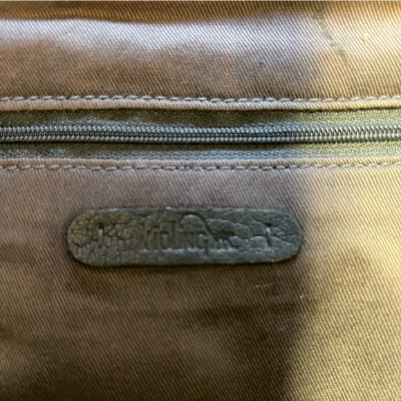 Kipling Jaelyn Large Green Leather Tote Bag - Picture 7 of 13